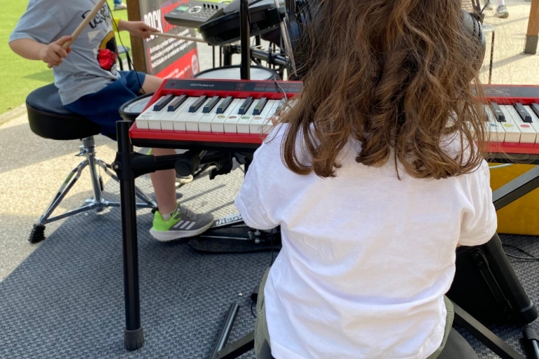 School of Rock Alcobendas en el Youth Music Fest del Colegio St George