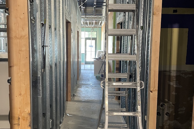 Hallway B (1)