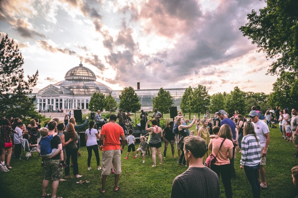Groovin' In The Garden Free Summer Music Series at Como Park Zoo