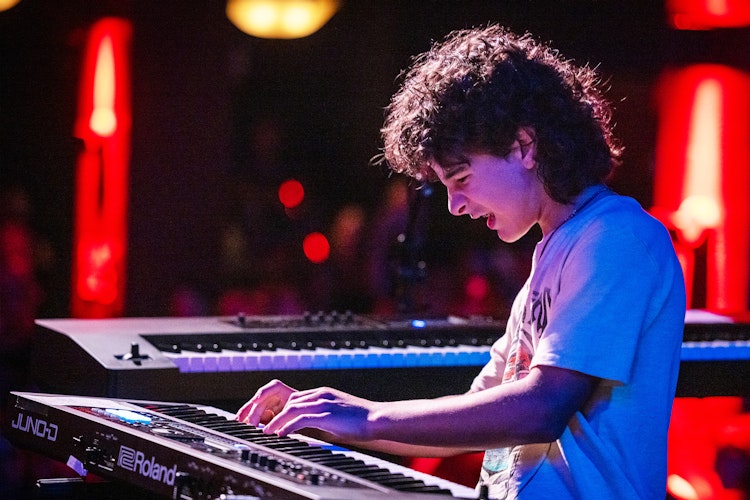 K-Pop Winter Camp (Ages 10-18)