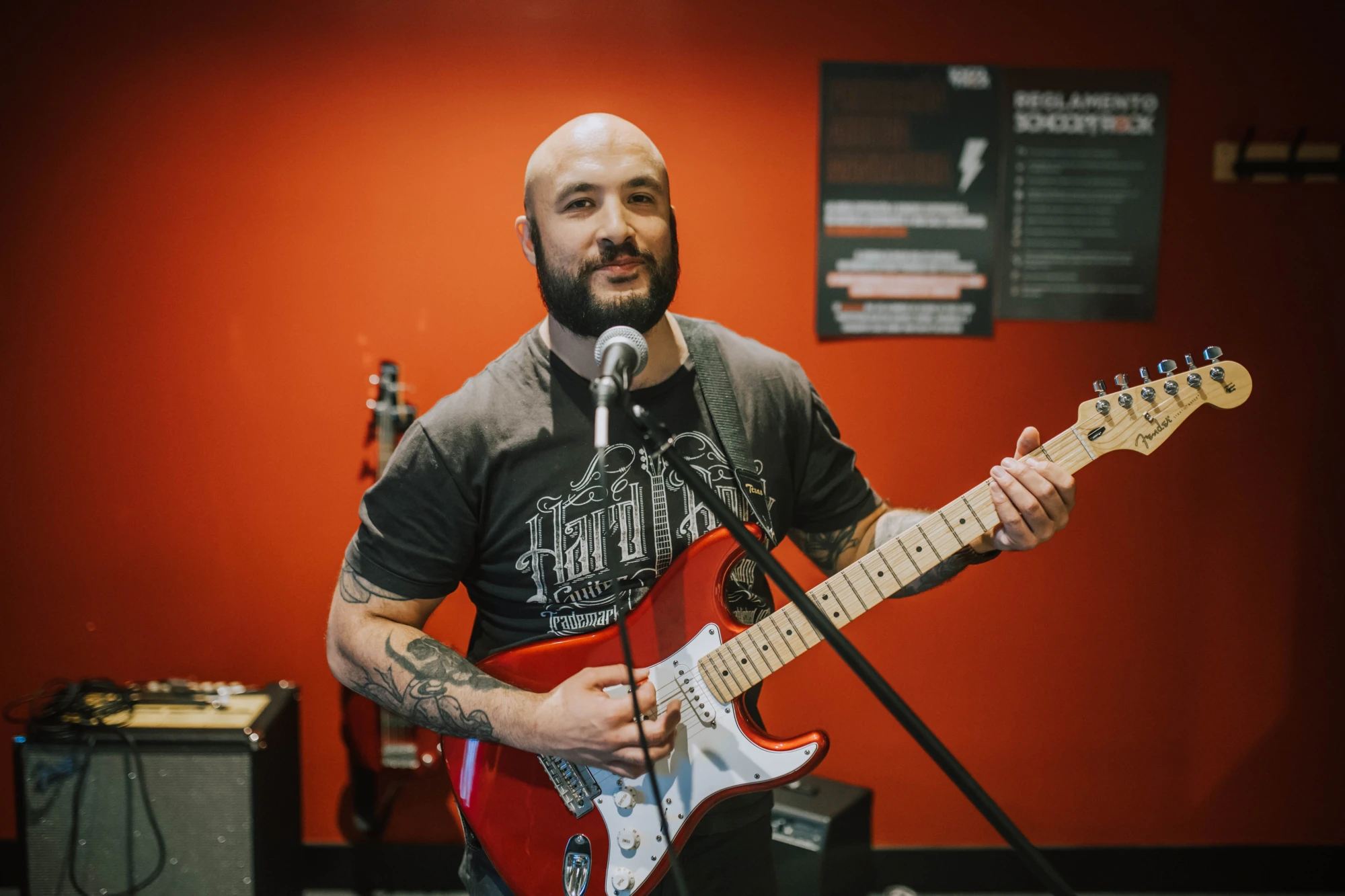 MÚSICOS QUE FORMAN MÚSICOS
