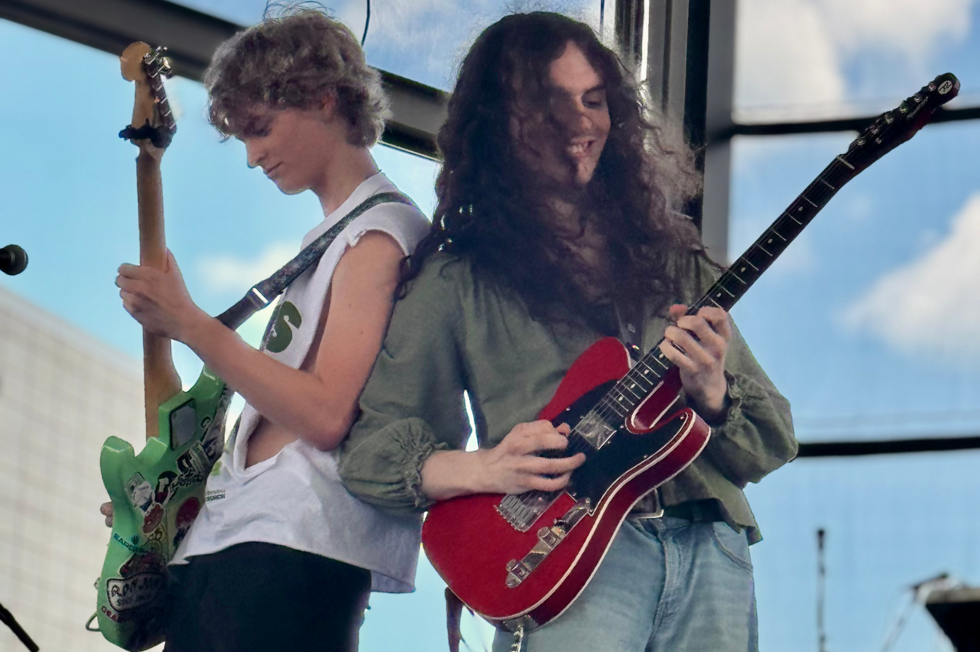 Learn to play live on stage with others at School of Rock.