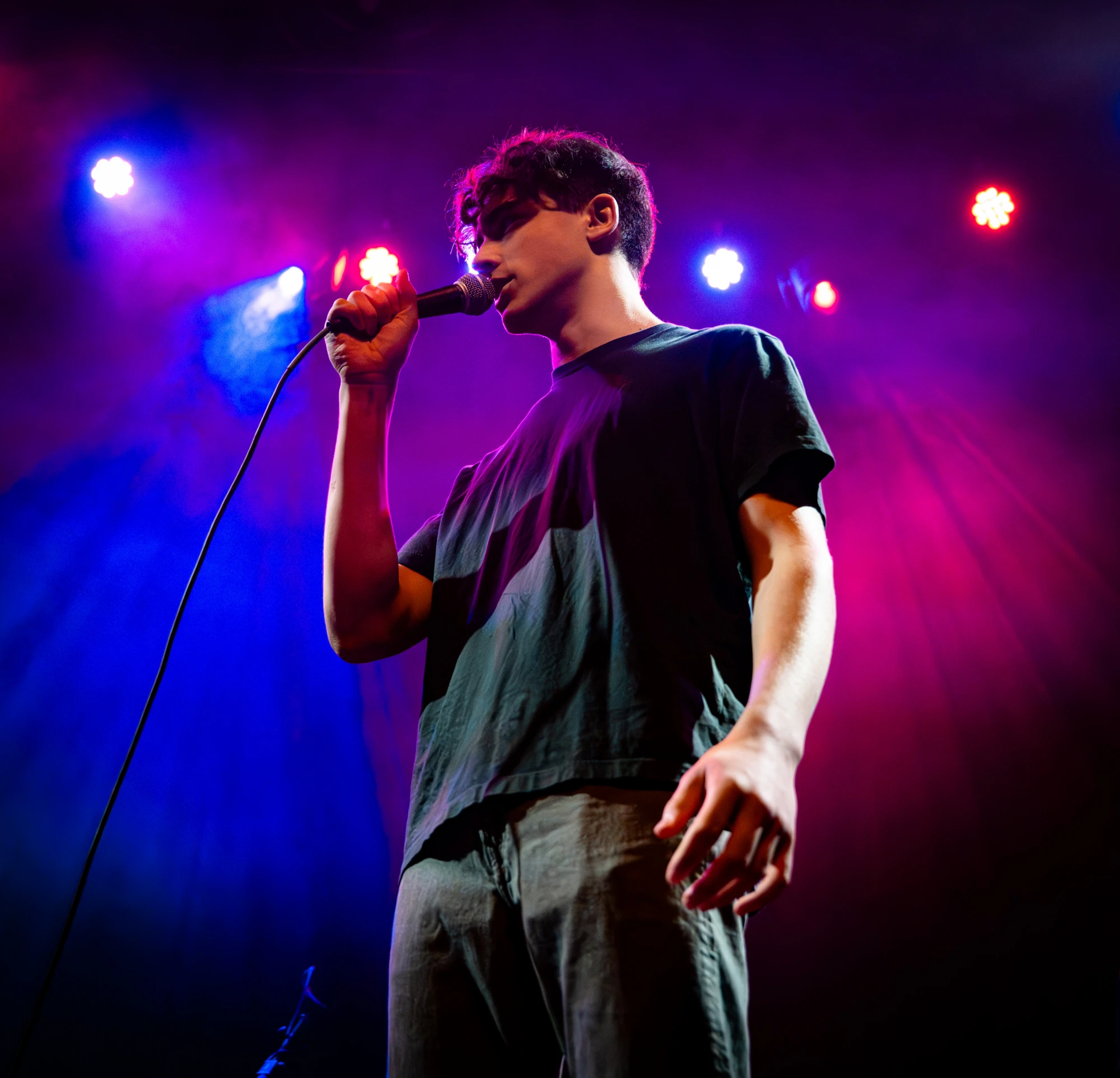 Stage Lights on Point!