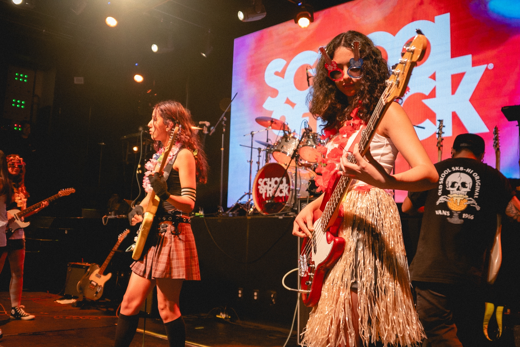 Sé parte de Performance y conviértete en la estrella que siempre soñaste ser.