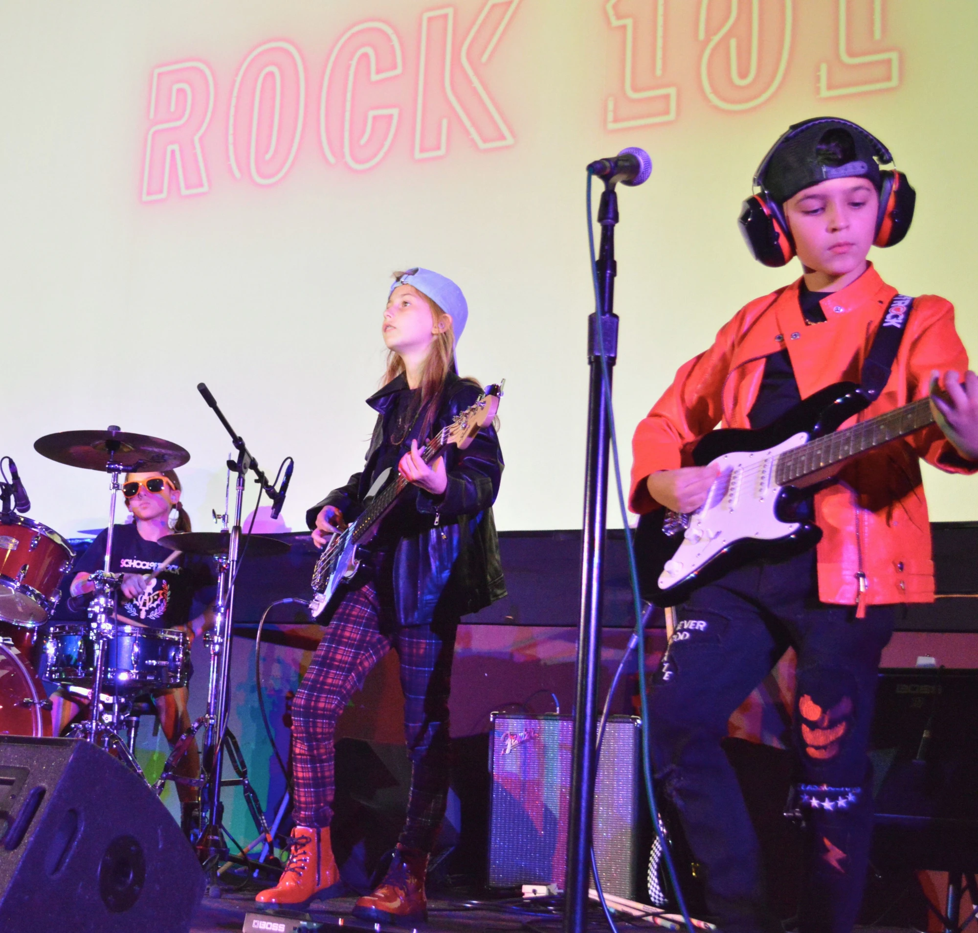 ROCK 101 at End-of-Season Show!