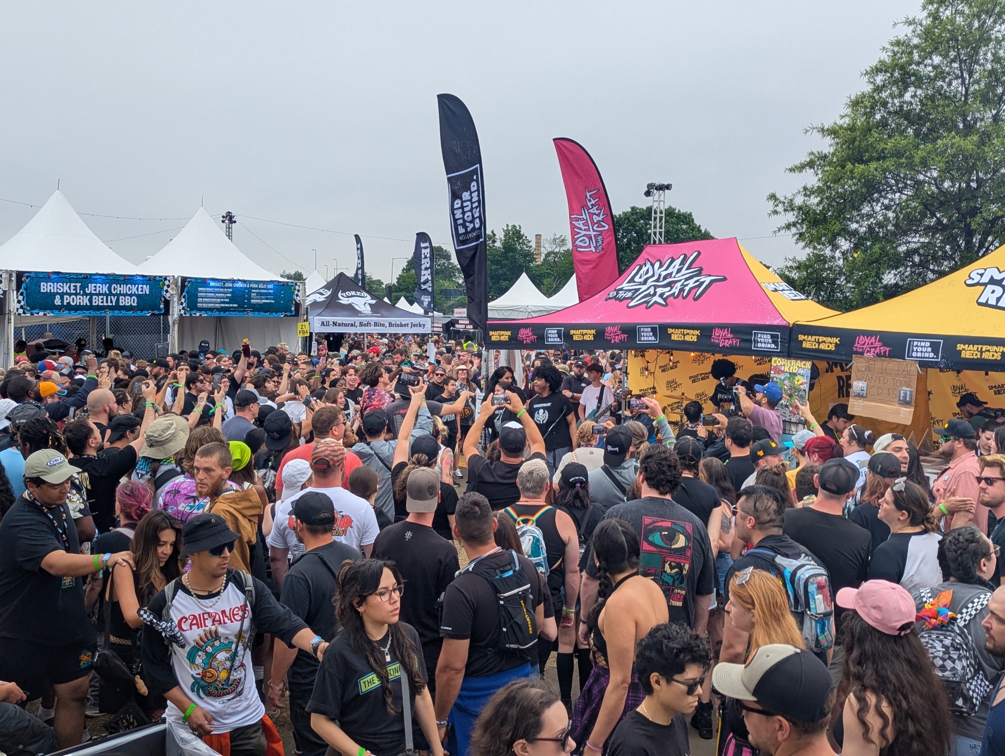 Columbia House Band performs at the 30th Anniversary of Warped Tour!