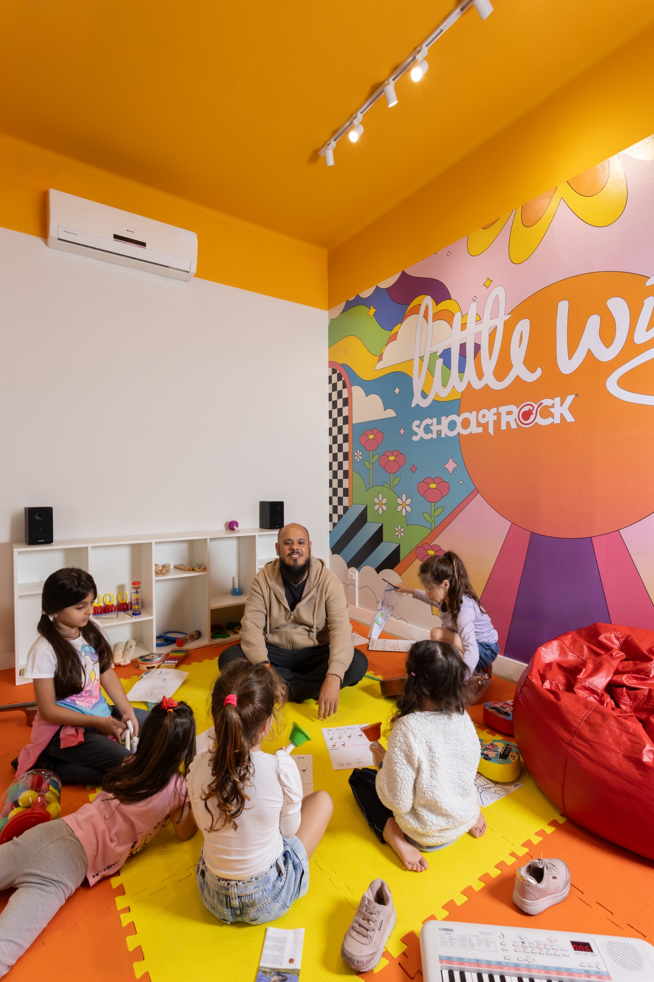 Little Wing - Musicalização Infantil