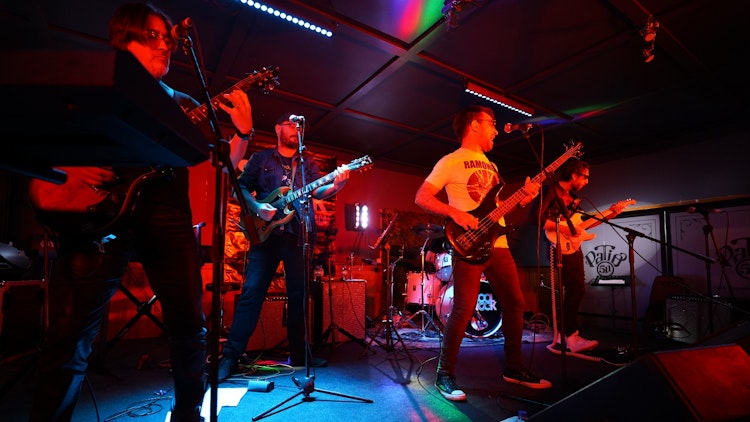 Alumnos de School of Rock Asunción viajaron a Chile a tocar gracias al programa SOR ON TOUR