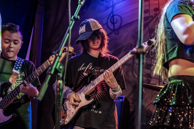 Two guitar players playing during Led Zeppelin