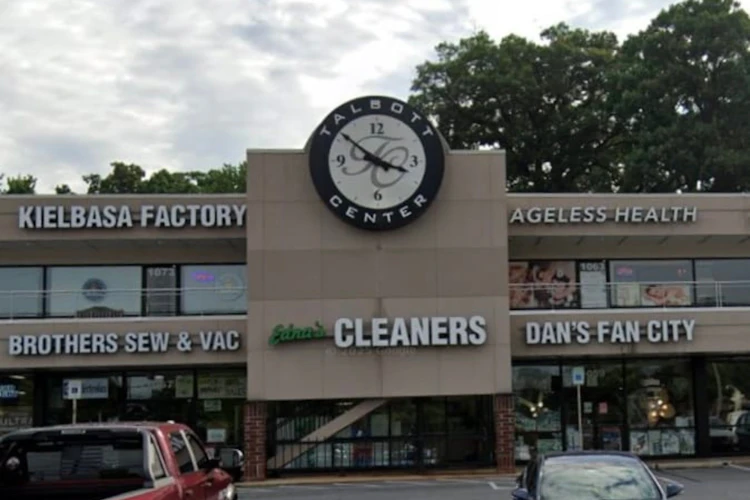 Talbott Shopping Center Picture