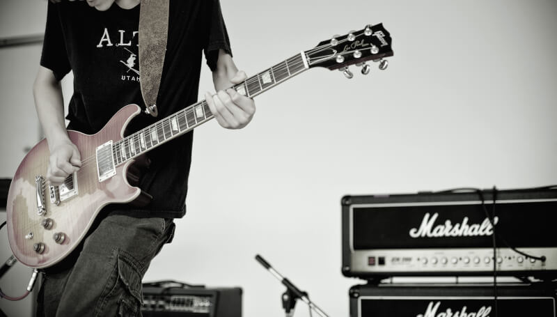 Beginner’s Guide to Tuning a Guitar