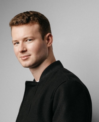 Keyboard + Piano Teacher, Vocal Teacher Tom Butcher