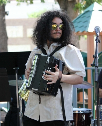 Keyboard + Piano Teacher, Bass Guitar Teacher Nick Hernandez