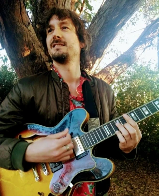 PROFESOR DE GUITARRA RAFAEL NOCETI