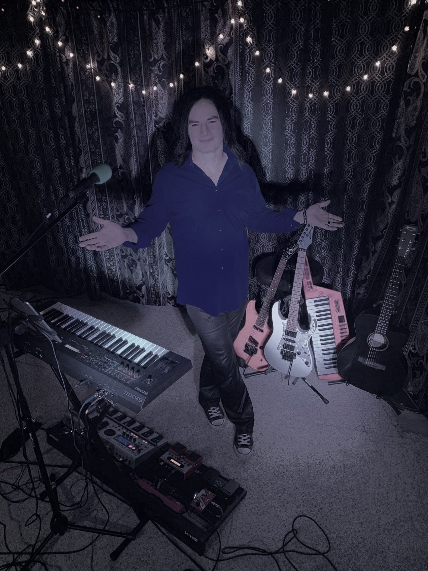 Keyboard + Piano Teacher, Vocals Teacher, Guitar Teacher, Bass Guitar Teacher Alan S.