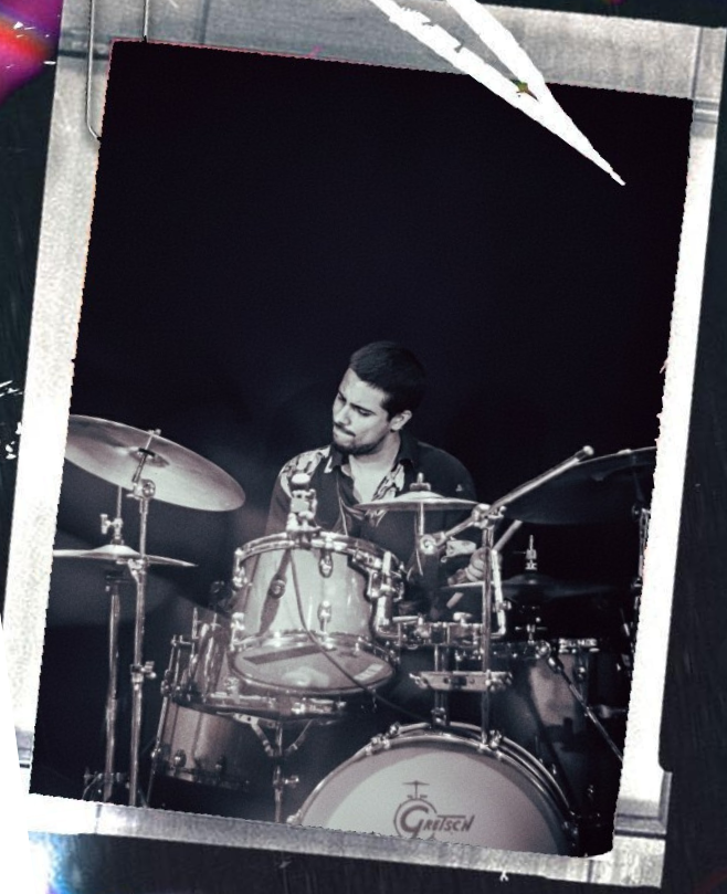 PROFESOR DE BATERÍA JULIO GABRIEL PEREIRA