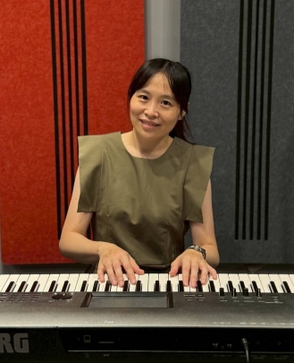 Keyboard + Piano Teacher Sabina 呂雅惠