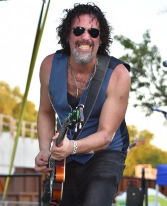 Profesor de Bajo, Canto y Ensamble Diego Souto