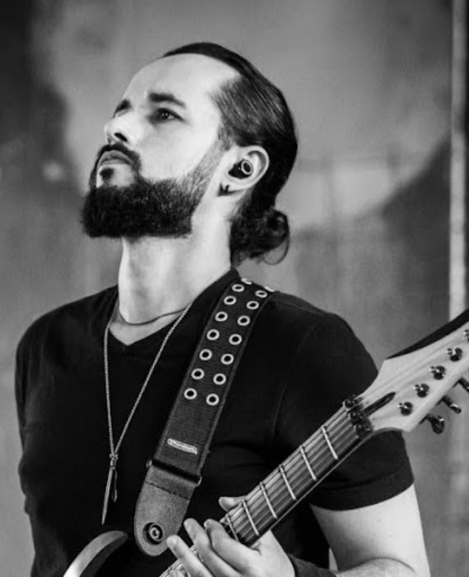 Guitar Teacher Andre Medeiros