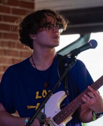 Guitar Teacher, Bass Guitar Teacher Caio Cordeiro