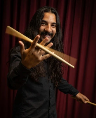 Professor de Bateria Airam Souza
