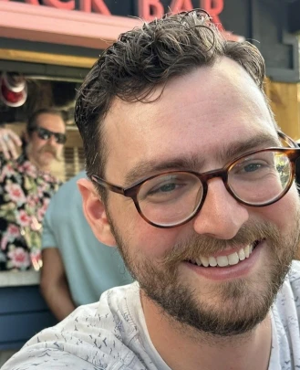 Guitar Teacher, Bass Guitar Teacher, Keyboard + Piano Teacher Albert Celich