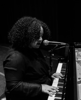 Vocal Teacher Alexandra Pola