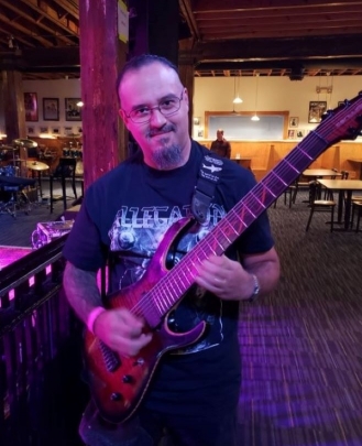 Guitar Teacher Juan Somarriba