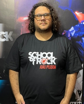 Professor de Guitarra e Violão Allysson Strad