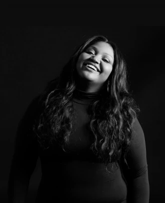 Vocal Teacher, Keyboard + Piano Teacher Anitra