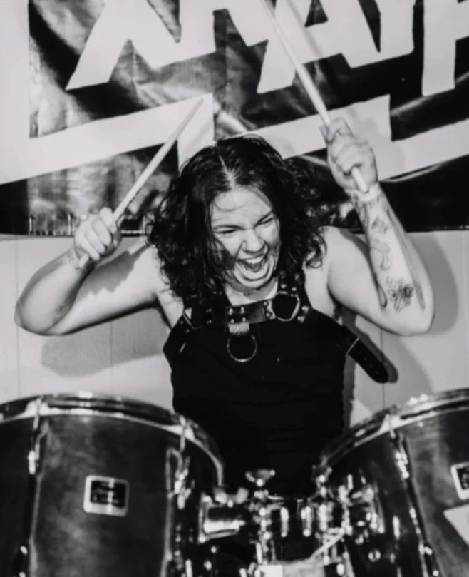 Drum Teacher, Guitar Teacher, Bass Guitar Teacher Ariel Chamberlin