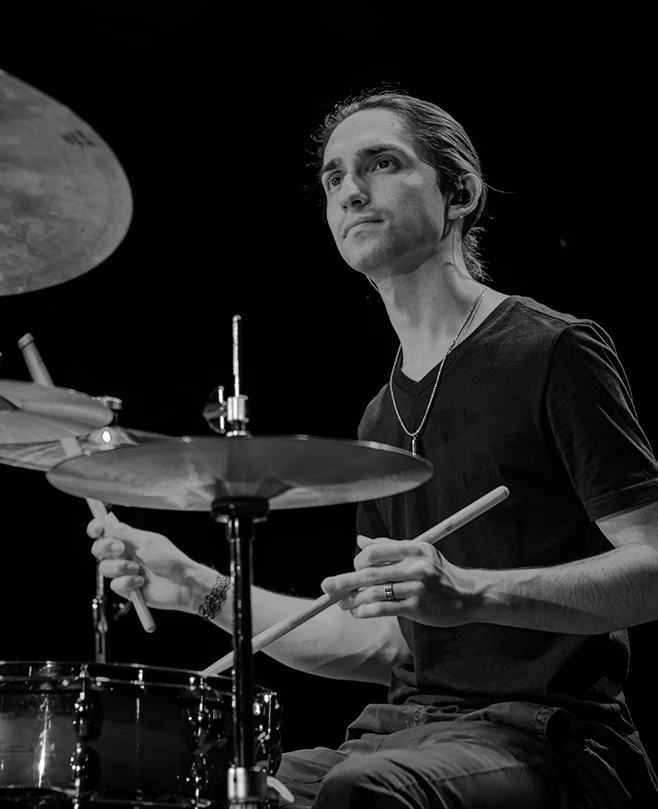 INSTRUCTOR DE BATERIA BENJAMIN GONZALEZ