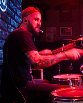 Professor de Bateria Claudio Lucas