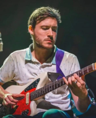 Keyboard + Piano Teacher, Guitar Teacher, Bass Guitar Teacher Graeme