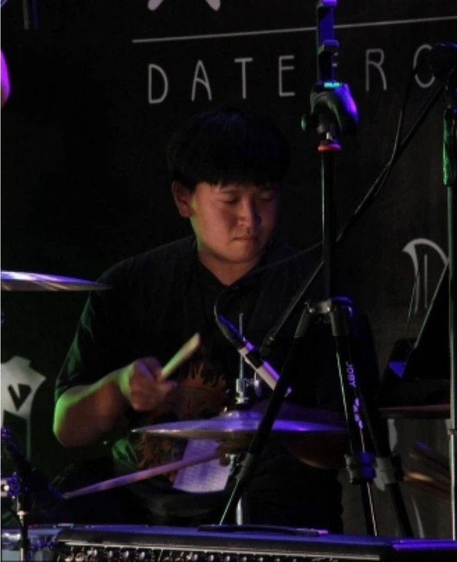 Drum Teacher 曾祥濰 Weiwei