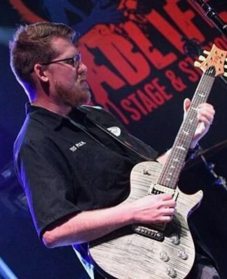 Little Wing Instructor, Rookies Instructor, Bass Guitar Teacher, Guitar Teacher James Tesch