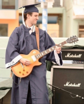 Guitar Teacher, Bass Guitar Teacher Joseph Bilbao