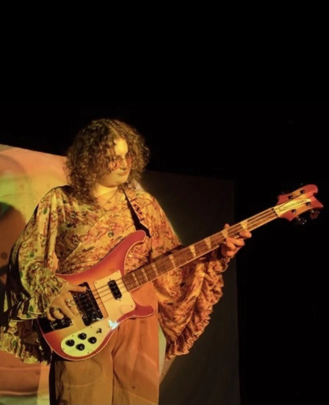 Guitar Teacher, Bass Guitar Teacher, Vocal Teacher, Keyboard + Piano Teacher, Drum Teacher Brig Sliker