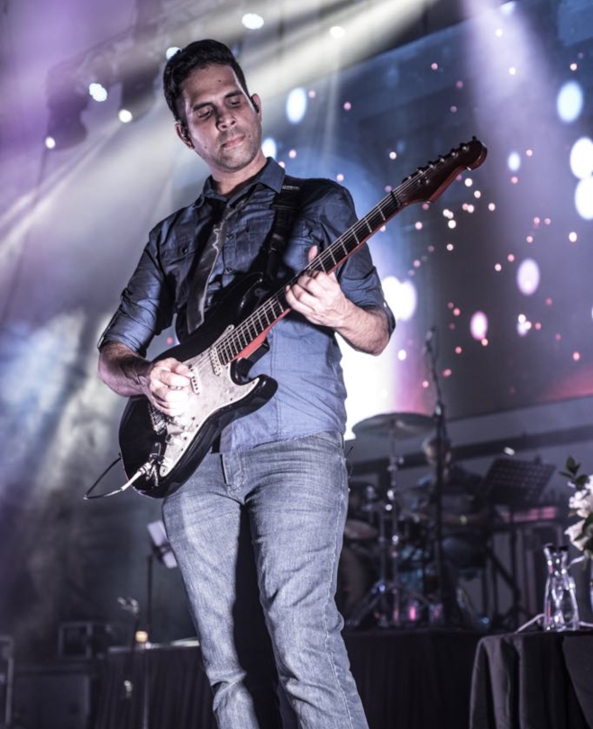 Guitar Teacher Carlos Rodriguez