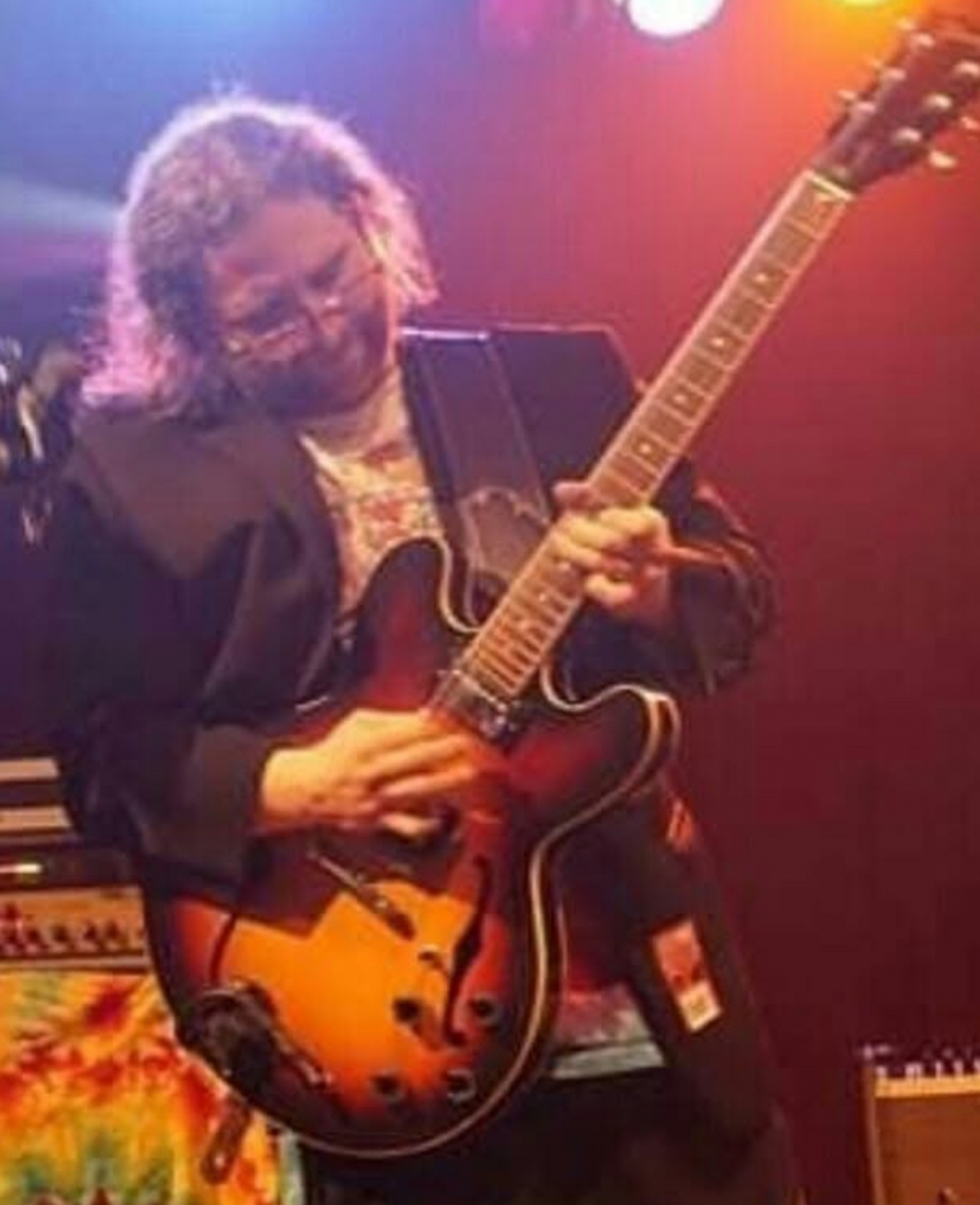 Guitar Teacher, Bass Guitar Teacher, Keyboard + Piano Teacher Chris Colditz