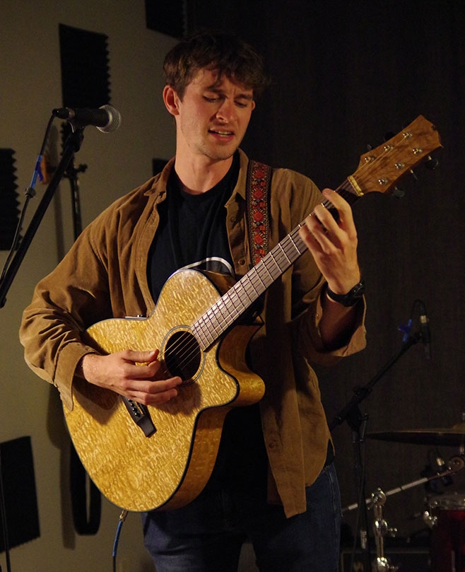 Guitar Teacher, Bass Guitar Teacher Conor Krueger