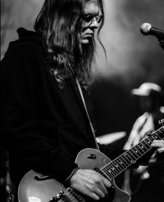 Guitar Teacher, Vocals Teacher, Bass Guitar Teacher, Keyboard + Piano Teacher Craig