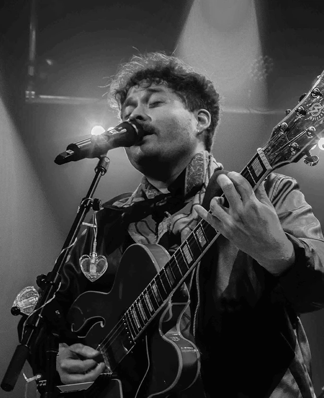 INSTRUCTOR DE CANTO CRISTOBAL GACITUA