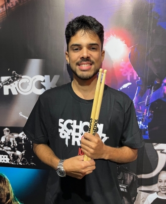 Professor de Bateria Daniel Araújo
