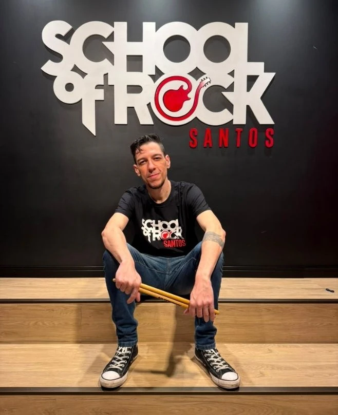 Professor de Bateria Johnny Figueiredo