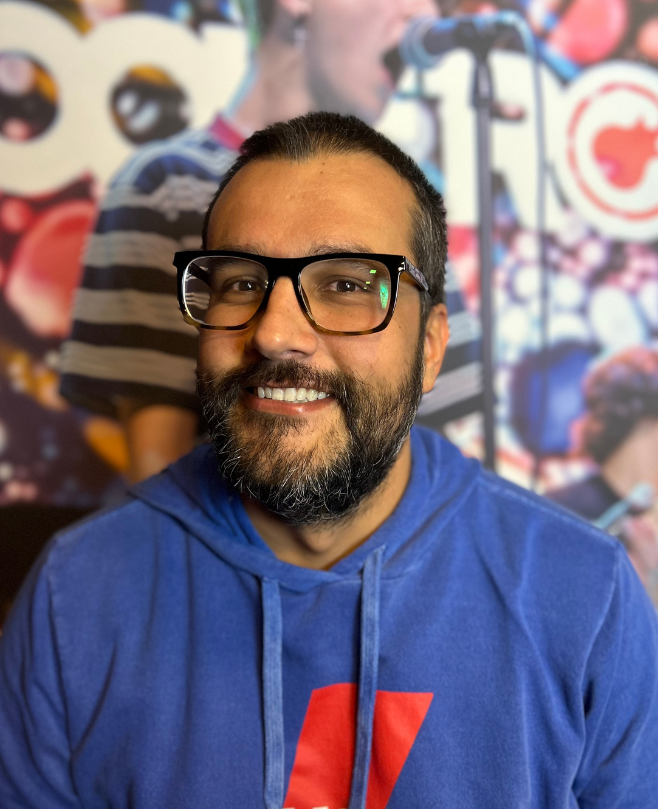 Professor de Bateria Gui Vieira