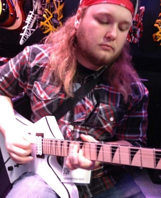 Guitar Teacher, Bass Guitar Teacher, Keyboard + Piano Teacher Lane