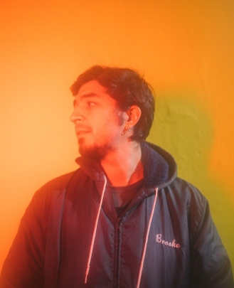 Instructor de Teclado + Piano Daniel Castillo