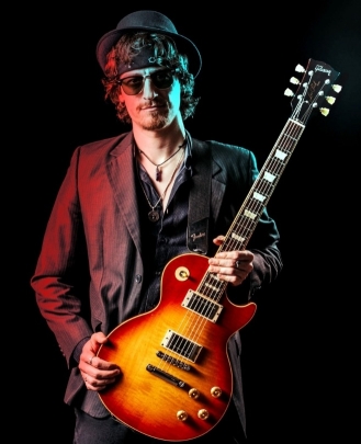 Professor de Cordas e Instrutor de Ensaios Paulo Maccan