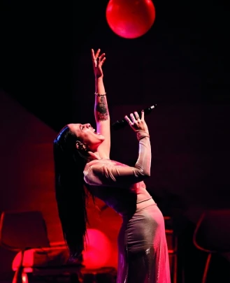 Instructora de Canto Francisca Riquelme